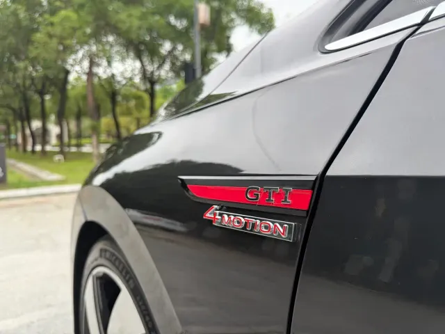 Volkswagen Golf GTI — Фото автомобиля 11