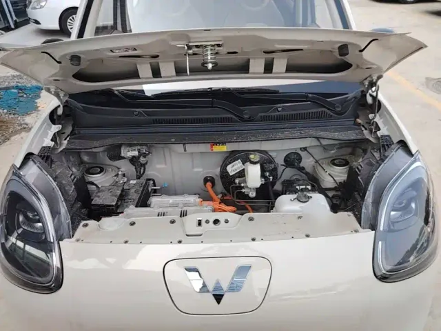 Wuling Hongguang Mini EV — Фото автомобиля 19