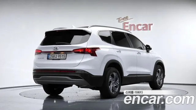 Hyundai Santa Fe — Фото автомобиля 2