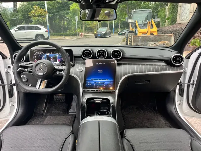 Mercedes-Benz C-Class — Фото автомобиля 5