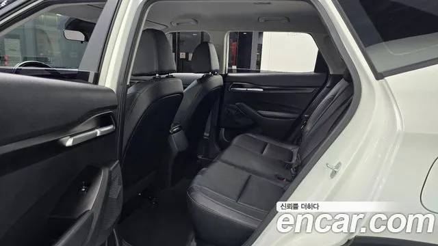 Kia Seltos New — Фото автомобиля 16