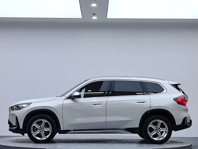 BMW X1 — Фото автомобиля 5