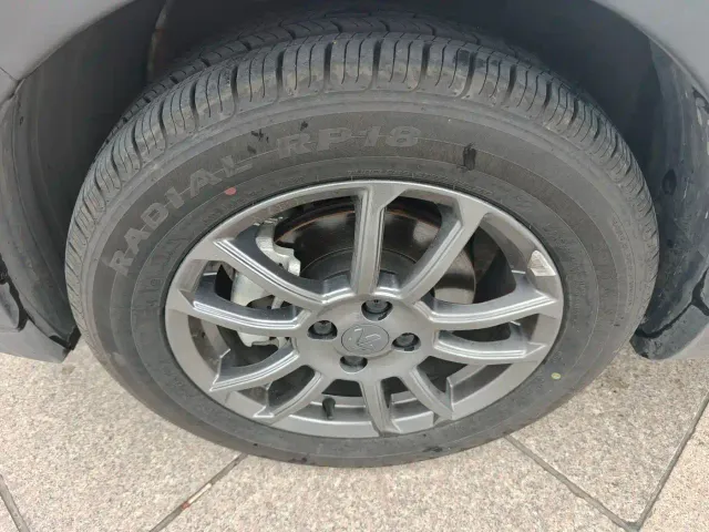 Livan X3 PRO — Фото автомобиля 12