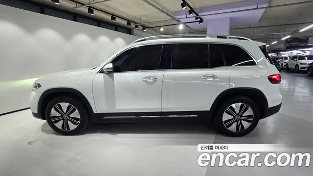 Mercedes-Benz EQB X243 — Фото автомобиля 8