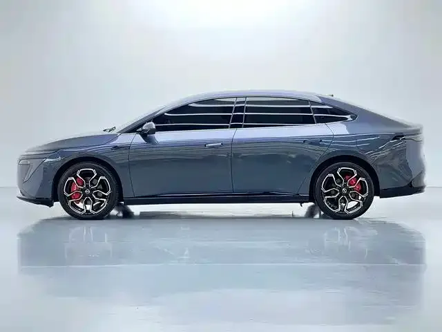 Nissan N7 — Фото автомобиля 7