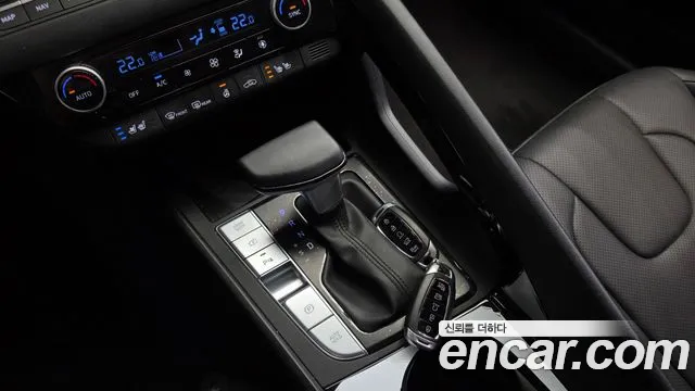 Hyundai AVANTE Avante (CN7) — Фото автомобиля 9
