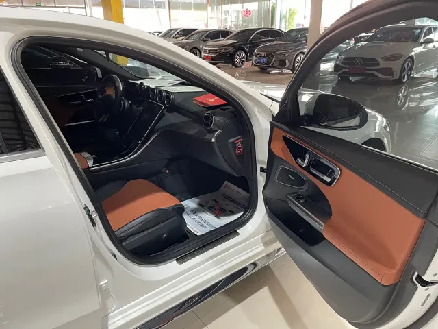 Mercedes-Benz C-Class — Фото автомобиля 5