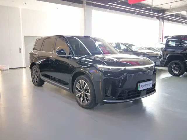 GAC Trumpchi Xiangwang S9 — Фото автомобиля 3