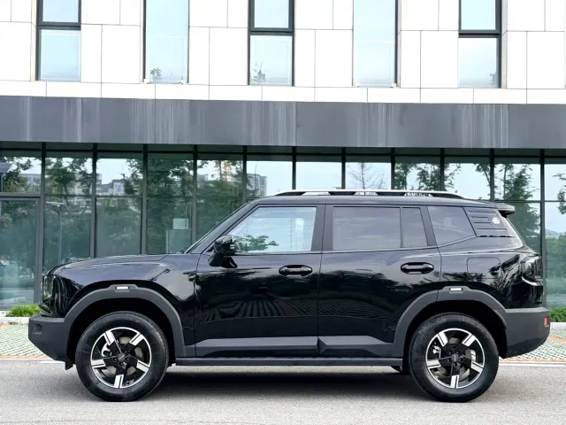 Jetour T1 — Фото автомобиля 3