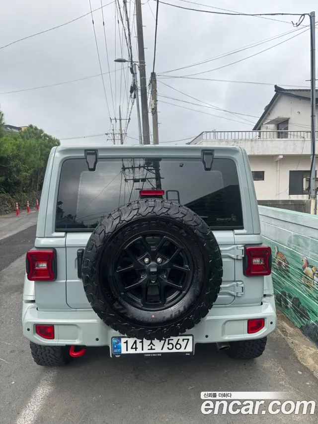 Jeep Wrangler JL — Фото автомобиля 5