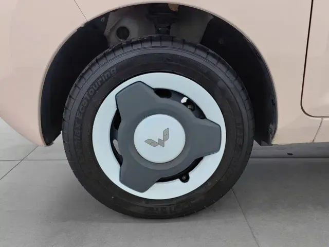 Wuling Hongguang Mini EV — Фото автомобиля 17