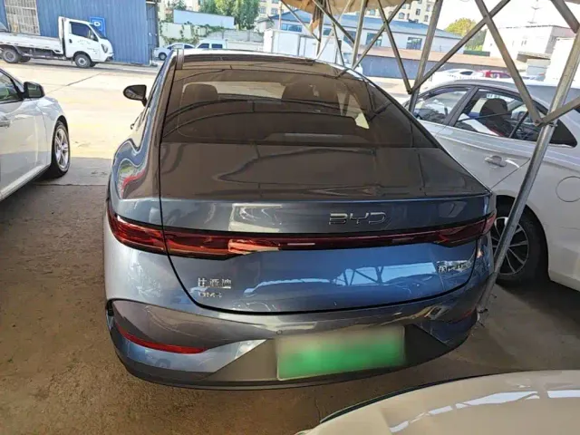 BYD Qin PLUS — Фото автомобиля 5