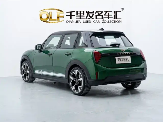 MINI Hatch — Фото автомобиля 4