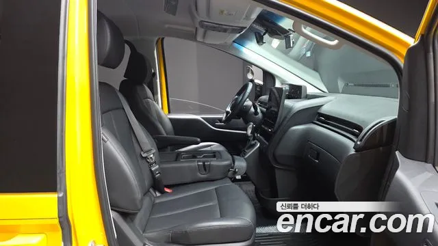 Hyundai Staria Staria L3.5 Школьный автобус — Фото автомобиля 23