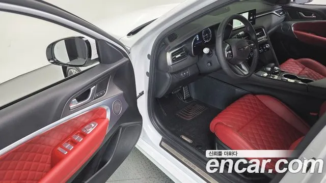 Genesis G70 Новый G70 Бензин 2.5T 2WD — Фото автомобиля 13