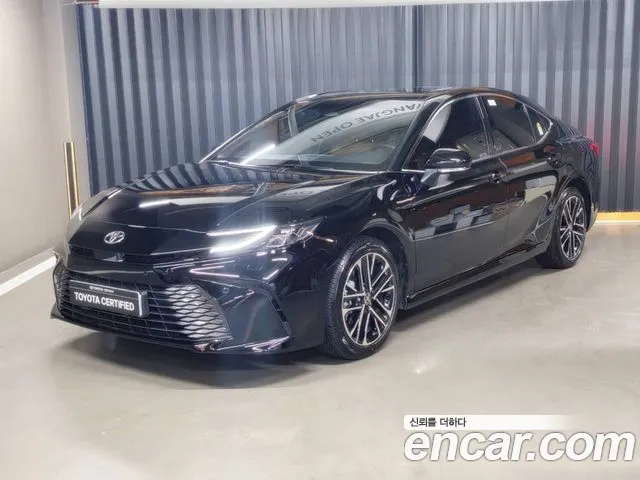 Фотография автомобиля — Toyota Camry