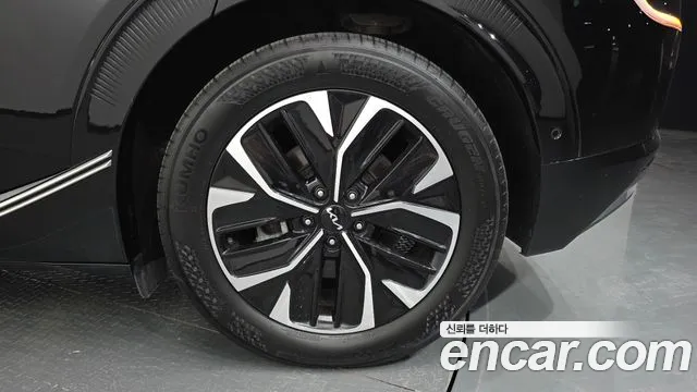 Kia EV6 — Фото автомобиля 6