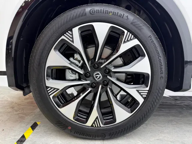 Changan CS75 Plus — Фото автомобиля 7