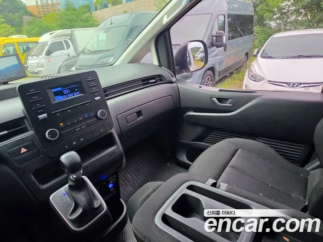 Hyundai Staria — Фото автомобиля 11