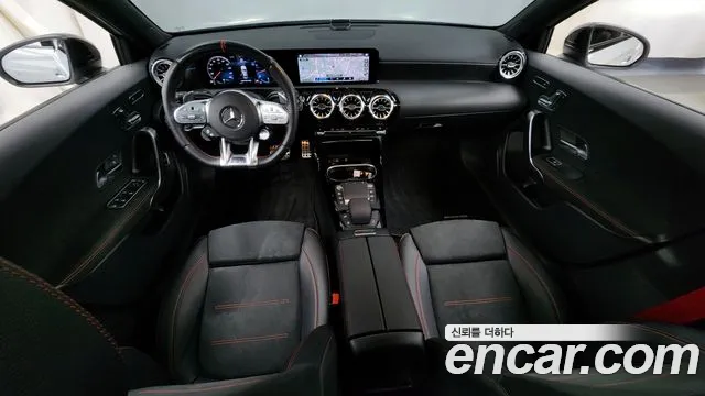 Mercedes-Benz A-Class — Фото автомобиля 7