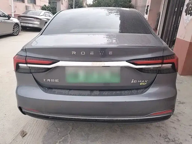 Roewe i6 MAX EV — Фото автомобиля 5