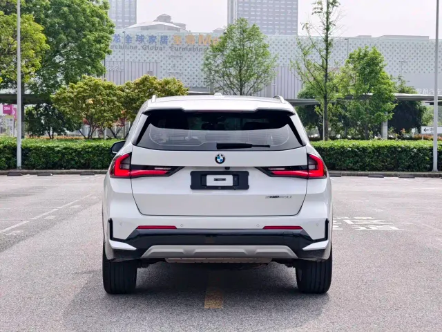 BMW X1 — Фото автомобиля 5