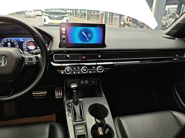 Honda Civic — Фото автомобиля 12