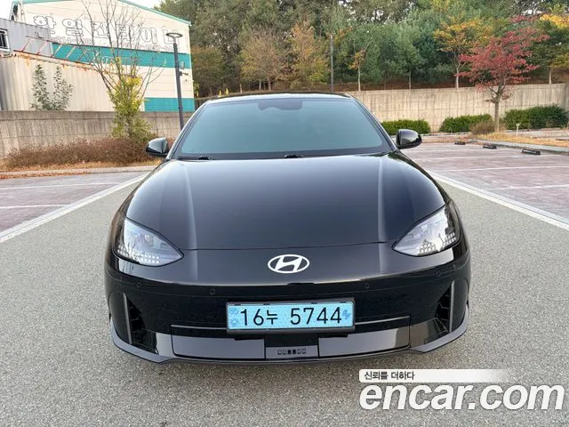 Hyundai Ioniq 6 — Фото автомобиля 3