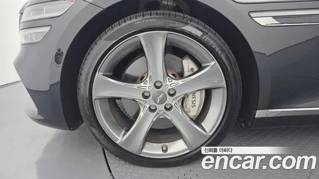 Genesis G80 RG3 — Фото автомобиля 5