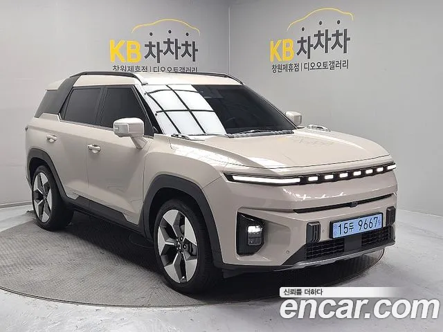KGM Torres — Фото автомобиля 3