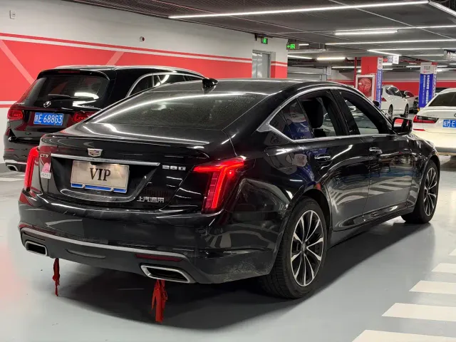 Cadillac CT5 — Фото автомобиля 5