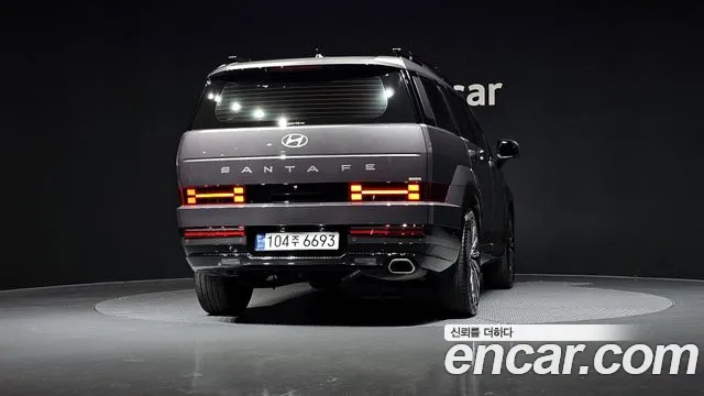 Hyundai Santafe Santa Fe (MX5) Бензин 2.5T 2WD — Фото автомобиля 4
