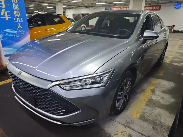Фотография автомобиля — BYD Qin PLUS