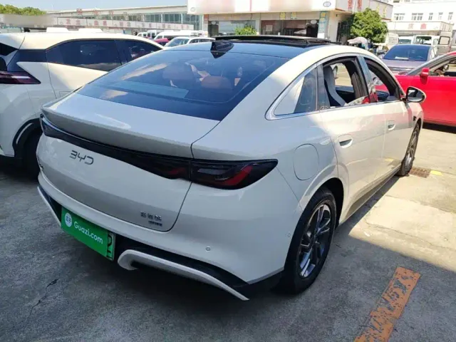 BYD Seal 06 — Фото автомобиля 6