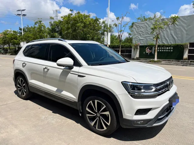 Volkswagen Tharu — Фото автомобиля 3