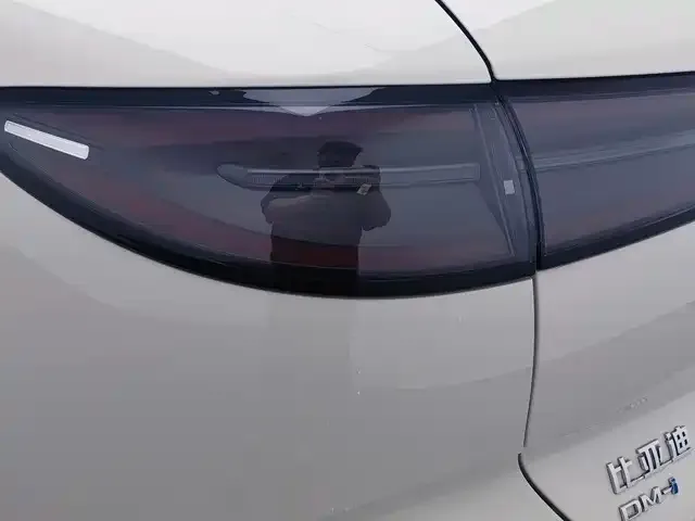 BYD Sealion 06 — Фото автомобиля 18