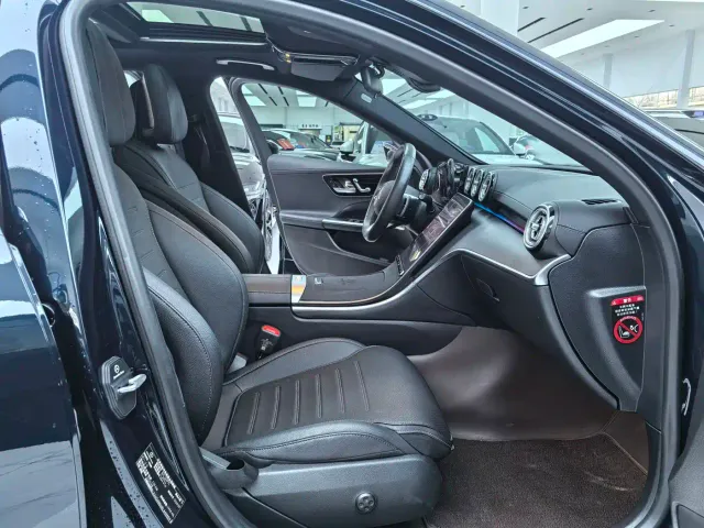 Mercedes-Benz C-Class — Фото автомобиля 12