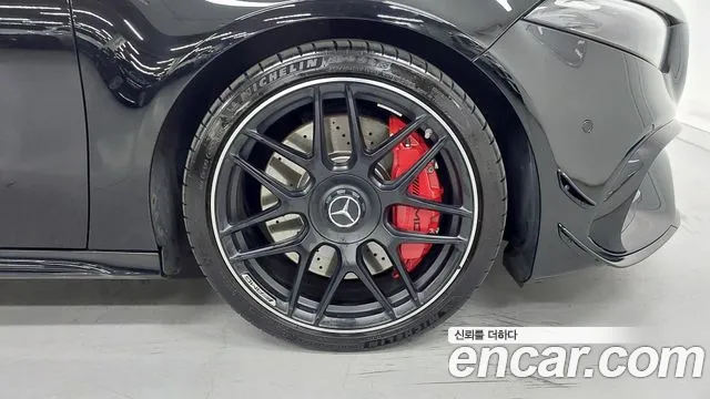 Mercedes-Benz A-Class — Фото автомобиля 5