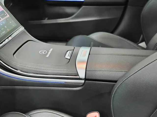 Mercedes-Benz C-Class — Фото автомобиля 3