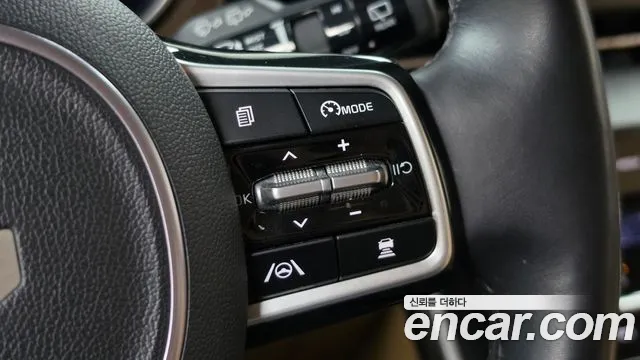 Kia Carnival — Фото автомобиля 20