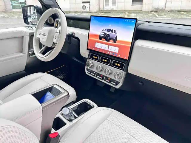 iCAR V23 — Фото автомобиля 7