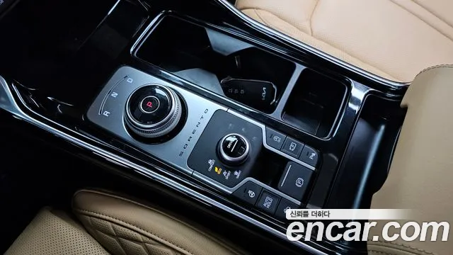 Kia Sorento Sorento 4-е поколение Бензин 2.5T 4WD — Фото автомобиля 9
