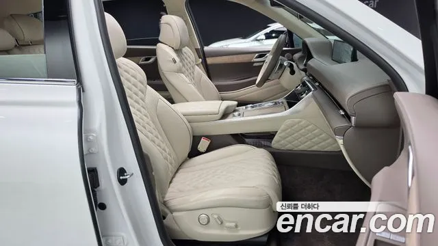 Genesis GV80 — Фото автомобиля 10