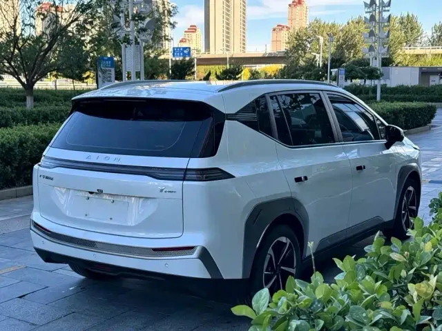 GAC Aion Y — Фото автомобиля 7