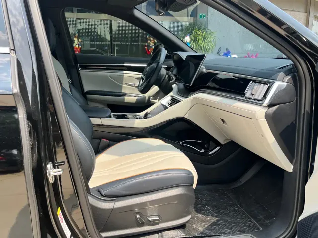 BYD Song PLUS — Фото автомобиля 20