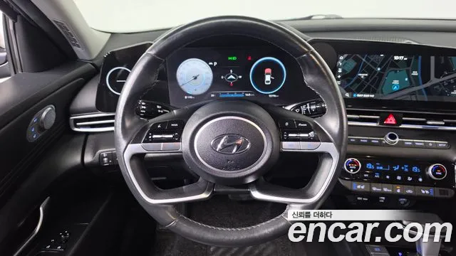 Hyundai Avante — Фото автомобиля 19