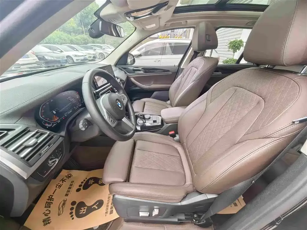 BMW BMW X3 2022 xDrive25i M Sport Package — Фото автомобиля 11