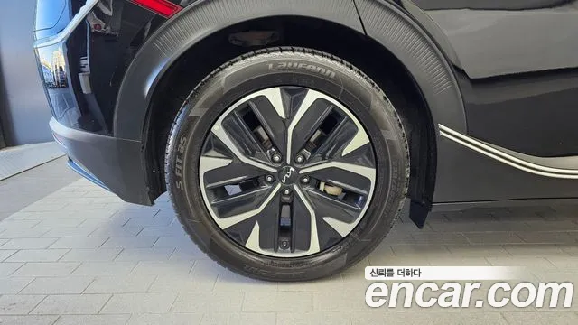 Kia EV6 — Фото автомобиля 5
