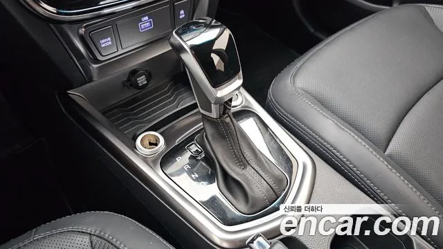 KG_Mobility_Ssangyong TIBOLI Very New Tivoli Бензин 1.5 2WD — Фото автомобиля 9