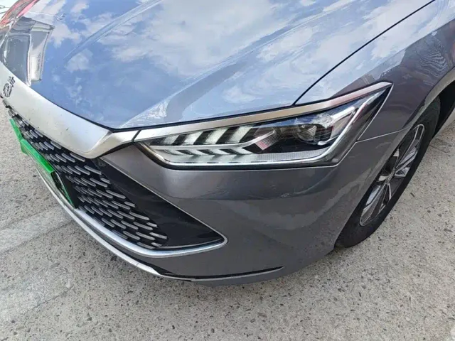BYD Qin PLUS — Фото автомобиля 23